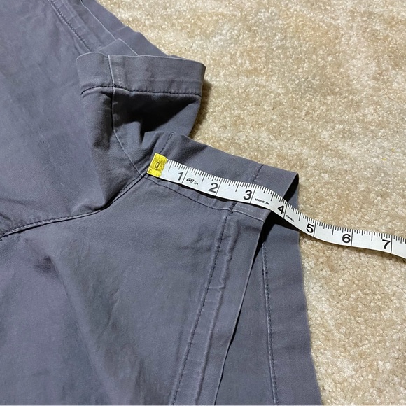Old Navy Everyday Short Gray Shorts 10 - Picture 6 of 8